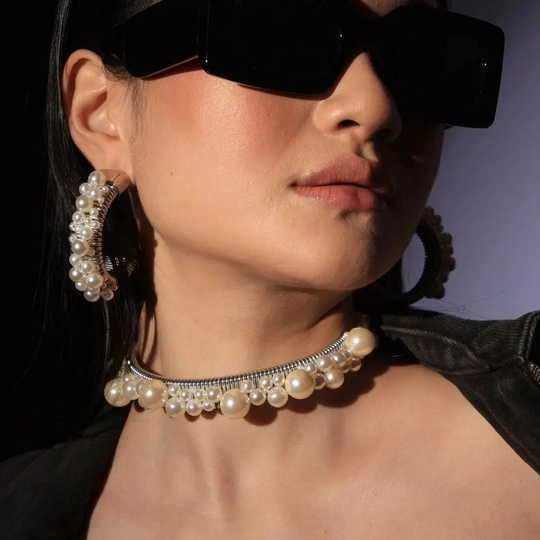 Maxi Pearl Mix Silver Choker by Juliana Manzini